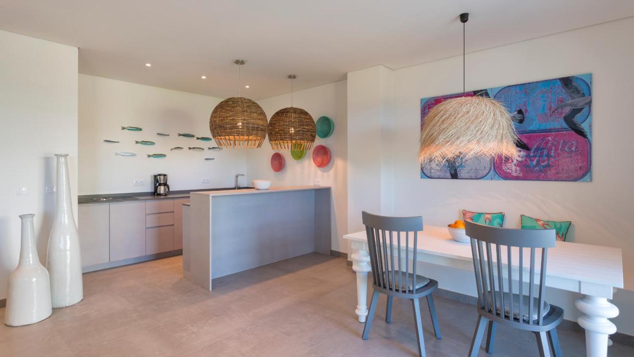 Apartamento Vila Marina By Sevencollection Salema Exterior foto